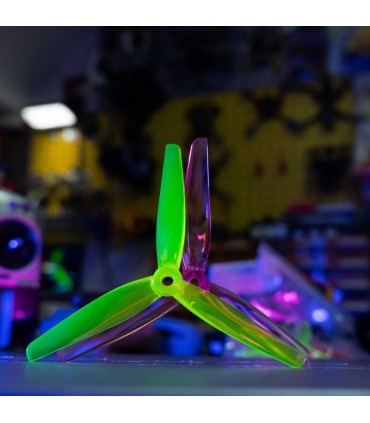 Ethix P3. 5 rad berry Propellers